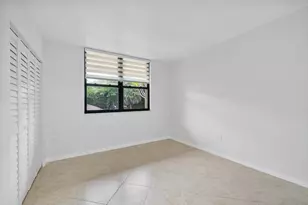 740 NE 199th St, Miami, FL 33179 - Photo 14