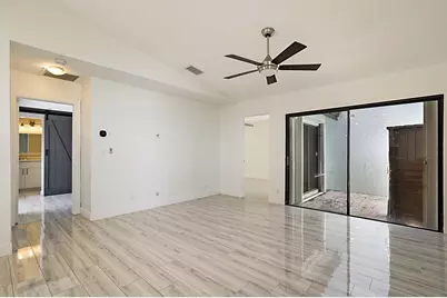 22354 Pineapple Walk Drive, Boca Raton, FL 33433 - Photo 12