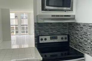 801 Three Island Blvd, Hallandale Beach, FL 33009 - Photo 4