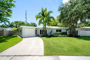 774 SW 7th St, Boca Raton, FL 33486 - Photo 2