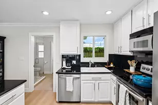 774 SW 7th St, Boca Raton, FL 33486 - Photo 12