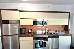435 21st St, Miami Beach, FL 33139 - Photo 18