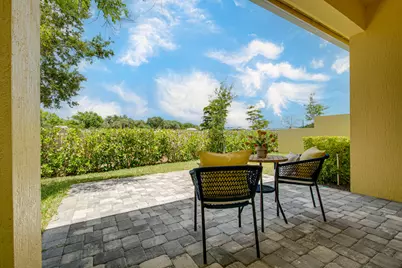 1805 Bridgepointe Circle #1, Vero Beach, FL 32967 - Photo 24