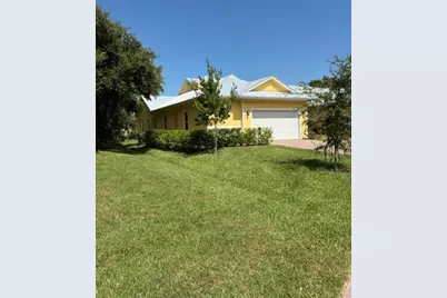 1805 Bridgepointe Circle #1, Vero Beach, FL 32967 - Photo 18
