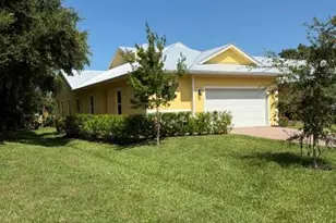 1805 Bridgepointe Cir, Vero Beach, FL 32967 - Photo 18