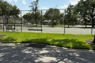 1805 Bridgepointe Cir, Vero Beach, FL 32967 - Photo 36