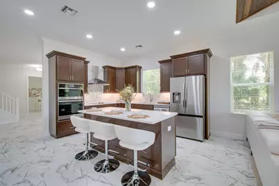 1805 Bridgepointe Circle #1, Vero Beach, FL 32967 - Photo 2
