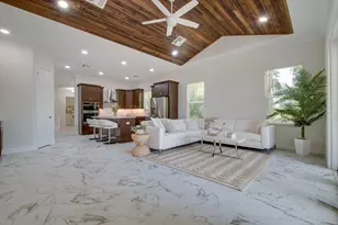 1805 Bridgepointe Cir, Vero Beach, FL 32967 - Photo 8