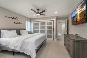300 SE 8th Ct, Pompano Beach, FL 33060 - Photo 16