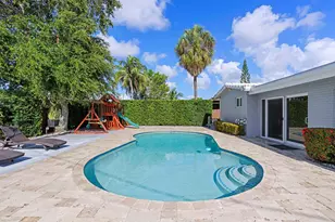 300 SE 8th Ct, Pompano Beach, FL 33060 - Photo 26