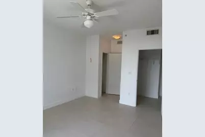 550 Okeechobee Boulevard #604, West Palm Beach, FL 33401 - Photo 8
