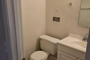 99 Salisbury E, West Palm Beach, FL 33417 - Photo 6