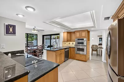 5570 NE 26th Avenue, Fort Lauderdale, FL 33308 - Photo 10