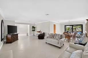 5570 NE 26th Ave, Fort Lauderdale, FL 33308 - Photo 10