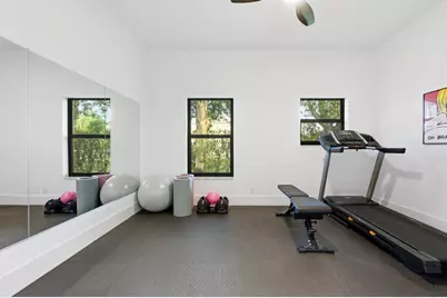 2557 Seminole Circle, West Palm Beach, FL 33409 - Photo 26