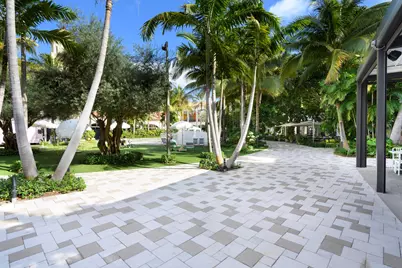 2557 Seminole Circle, West Palm Beach, FL 33409 - Photo 56