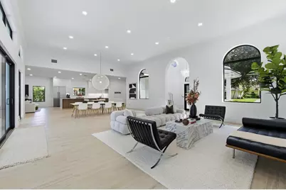 2557 Seminole Circle, West Palm Beach, FL 33409 - Photo 4