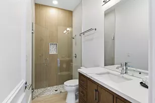 2557 Seminole Cir, West Palm Beach, FL 33409 - Photo 22