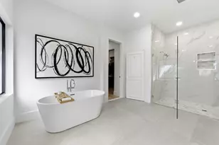 2557 Seminole Cir, West Palm Beach, FL 33409 - Photo 18
