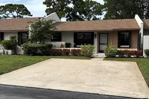 6132 Fairfield Cir, Greenacres, FL 33463 - Photo 2