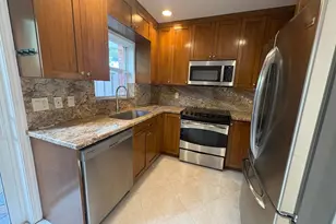113 NE 20th Ct, Wilton Manors, FL 33305 - Photo 20