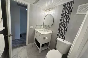 113 NE 20th Ct, Wilton Manors, FL 33305 - Photo 32