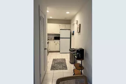1950 N Andrews Avenue #210d, Wilton Manors, FL 33311 - Photo 4