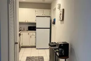 1950 N Andrews Ave, Wilton Manors, FL 33311 - Photo 4