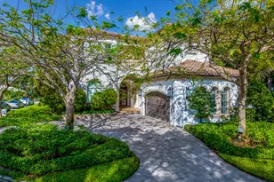 629 Boca Marina Ct, Boca Raton, FL 33487 - Photo 2