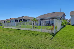 9774 SW Meridian Wy, Stuart, FL 34997 - Photo 30