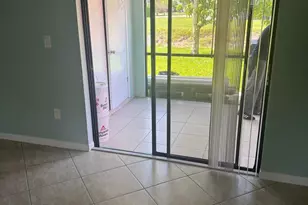 1463 Summit Run Cir, West Palm Beach, FL 33415 - Photo 10