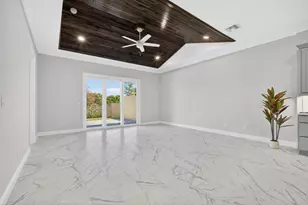 1805 Bridgepointe Cir, Vero Beach, FL 32967 - Photo 8