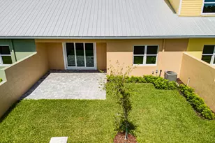 1805 Bridgepointe Cir, Vero Beach, FL 32967 - Photo 24