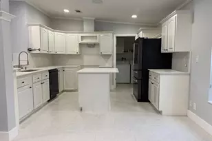 4165 3rd Ct, Atlantis, FL 33462 - Photo 4