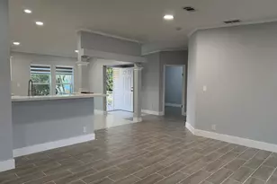 4165 3rd Ct, Atlantis, FL 33462 - Photo 2
