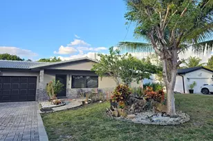 7811 NW 40th Ct NW, Coral Springs, FL 33065 - Photo 1