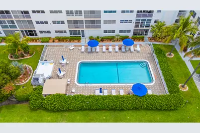 3201 NE 8th Street #206, Pompano Beach, FL 33062 - Photo 10