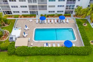 3201 NE 8th St, Pompano Beach, FL 33062 - Photo 10