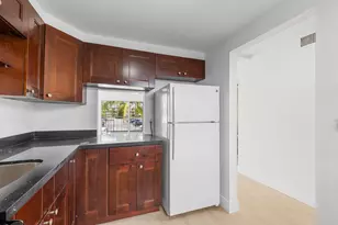 3201 NE 8th St, Pompano Beach, FL 33062 - Photo 8