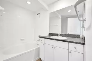 9172 Collins Ave, Surfside, FL 33154 - Photo 14