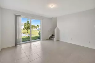 539 SE Rivergrass St, Port Saint Lucie, FL 34984 - Photo 10