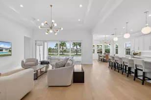 9249 Crestview Cir, Palm Beach Gardens, FL 33412 - Photo 4