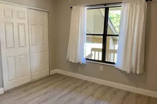 13045 Albright Ct, Wellington, FL 33414 - Photo 10