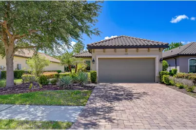 8433 Alberata Vista Drive, Tampa, FL 33647 - Photo 4