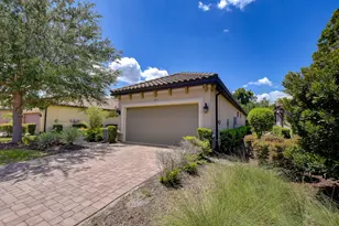 8433 Alberata Vista Dr, Tampa, FL 33647 - Photo 6