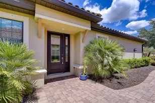 8433 Alberata Vista Dr, Tampa, FL 33647 - Photo 12