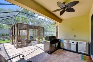 8433 Alberata Vista Dr, Tampa, FL 33647 - Photo 30