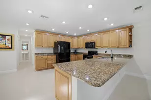 6024 Glendale Dr, Boca Raton, FL 33433 - Photo 8