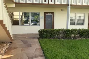 381 Mansfield J, Boca Raton, FL 33434 - Photo 2