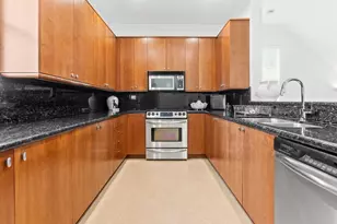 725 SW 4th Ave, Fort Lauderdale, FL 33315 - Photo 14